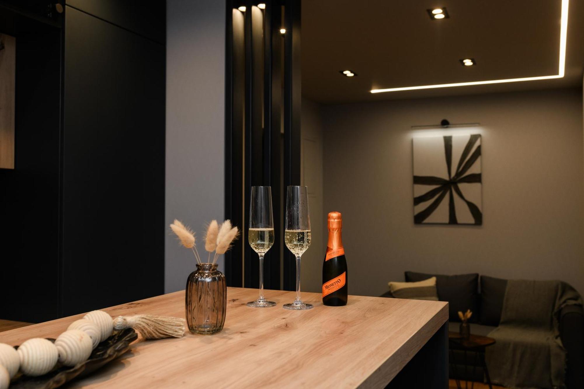 Pnt Apartment 阿尔巴·尤利亚· 外观 照片